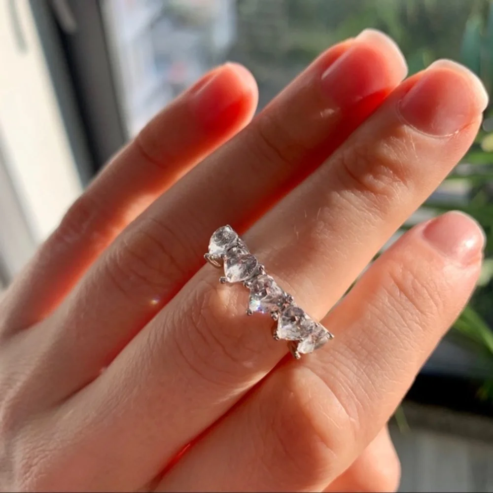 ❤️Heart Shaped Cut 5Pcs 0.5Ct Wedding Diamond Band